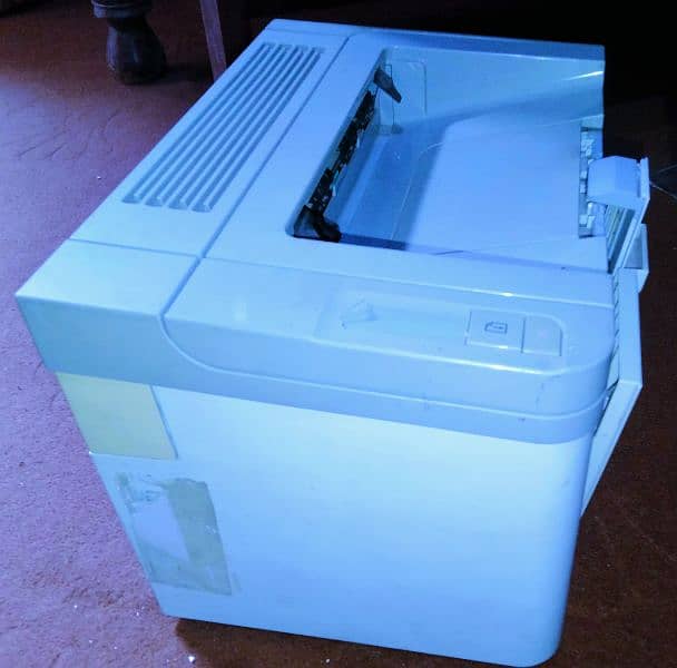 HP laserjet p1566 pro 1