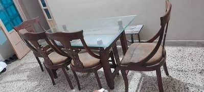 Dining table with Chairs