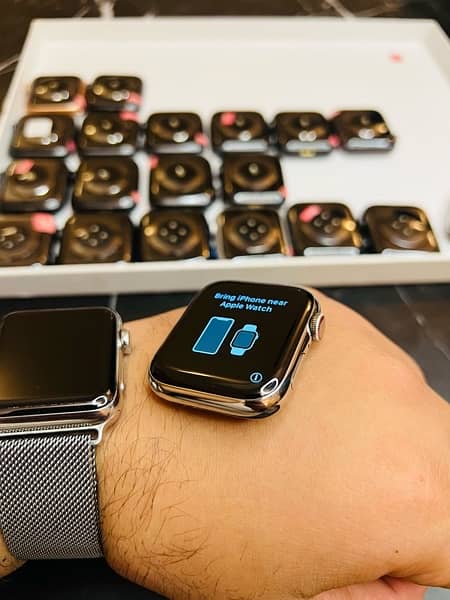 Apple Watch Series 4 Stainless Steel 2