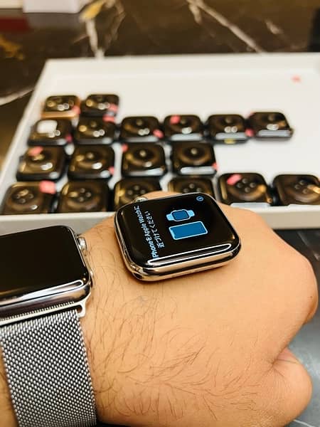 Apple Watch Series 4 Stainless Steel 5