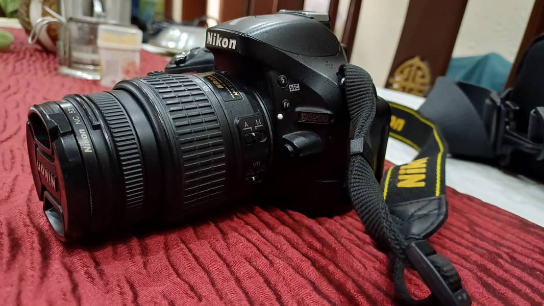 Nikon D5200+ 18-55mm Lense+ Charger+ Bag+ camera Box 2