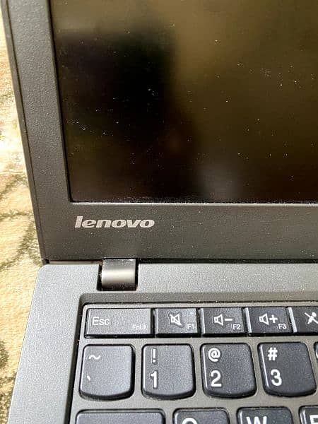 lenovo x250 8/128  i7  5th gen 4