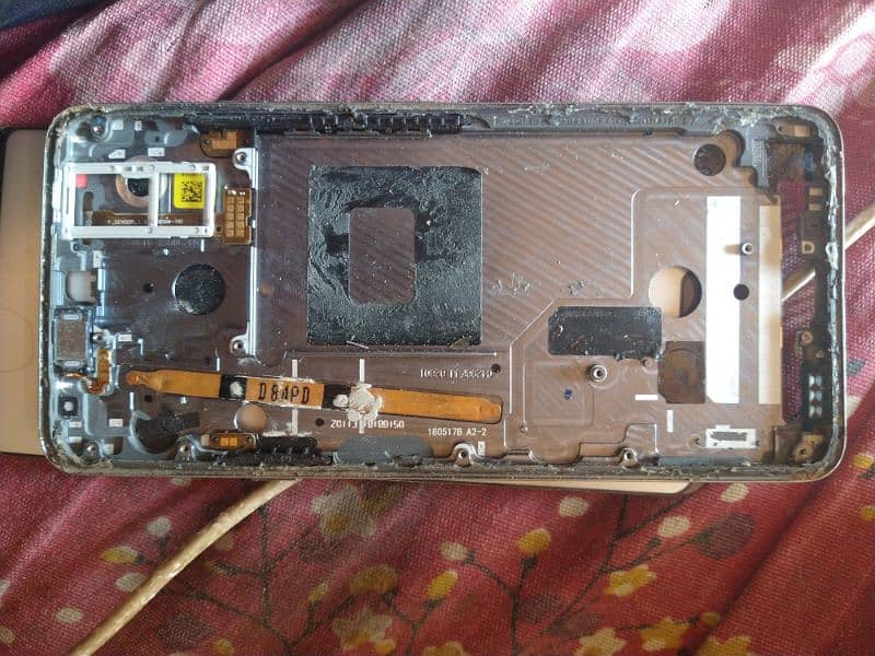 LG g7 thing for parts 4