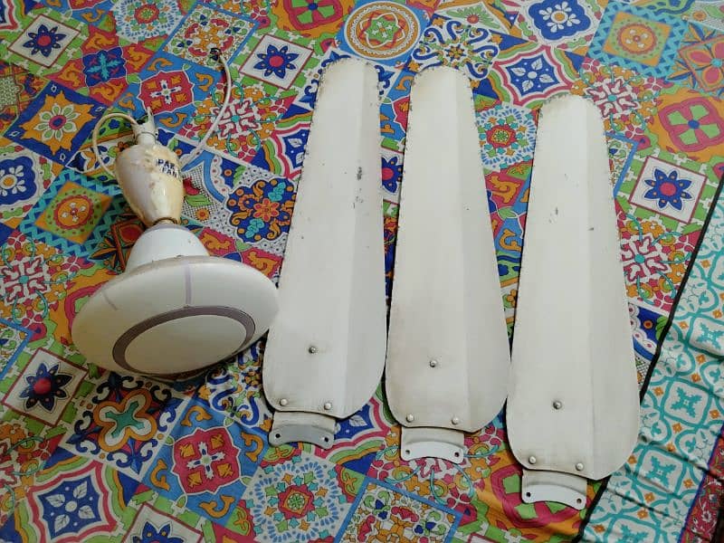 3 Ceiling fan for sale 2