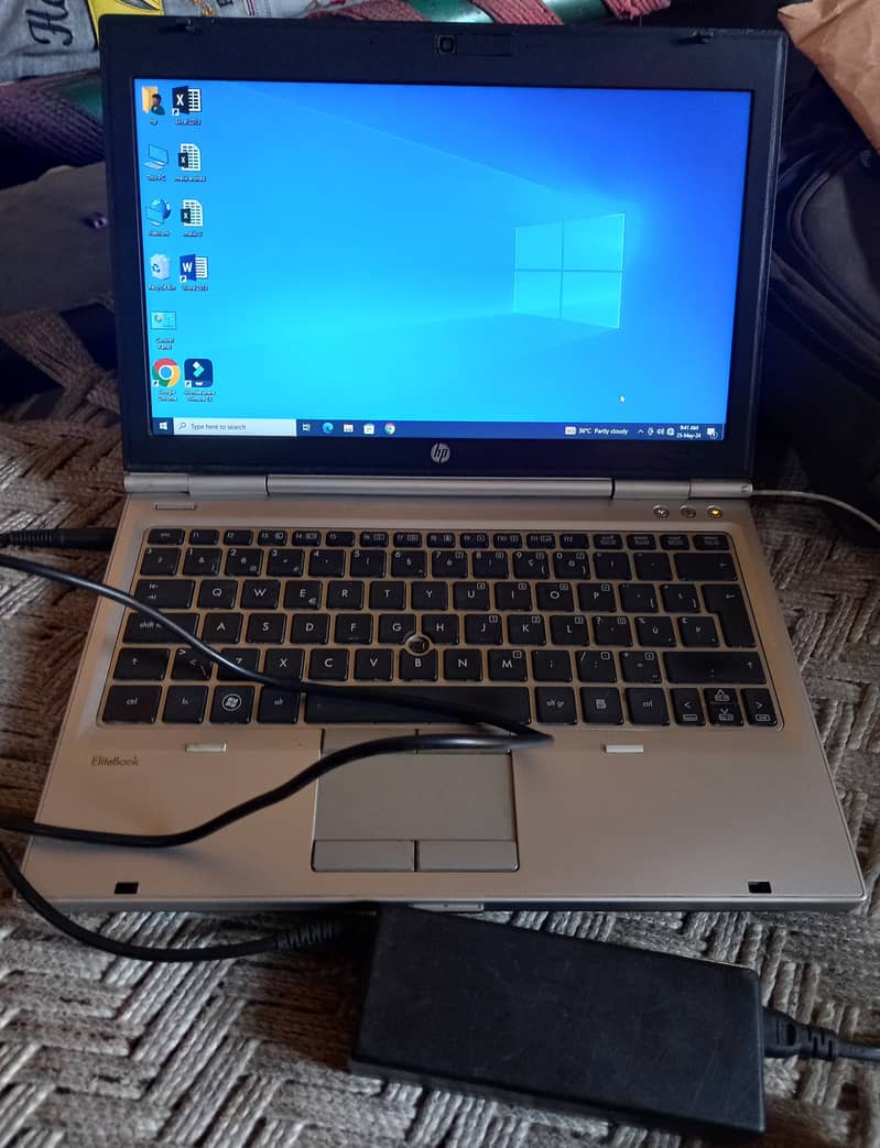 HP LAPTOP Intel Core i5-2520M 6