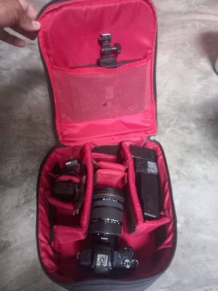 Canon M 50 with canon mount and sigma 17 50 2.8mm lens 2