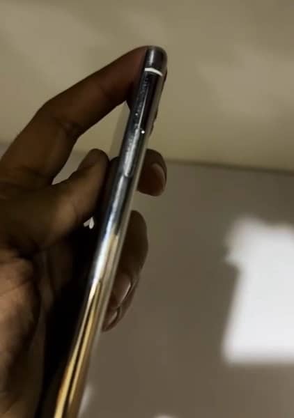 Iphone 11 pro dual PTA APPROVED 1