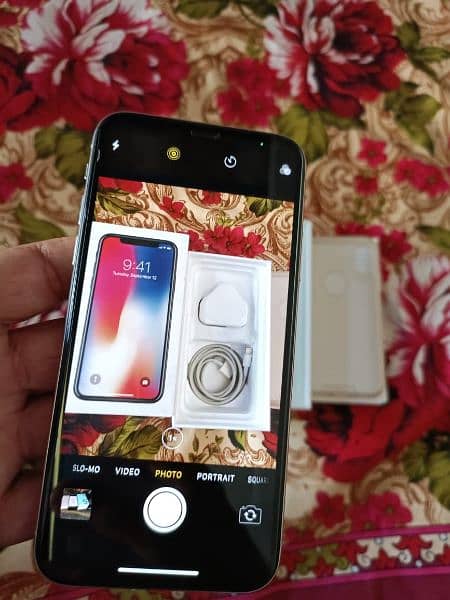 Apple iPhone X 64GB full box 0319/3220/613 0