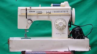 Singer Sewing Machine Fashion and Maker 998 . Sawing Machine All in One