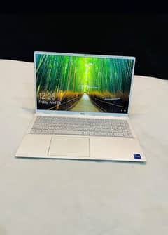 HP Laptop Core i7 11th Generation ` apple i5 10/10 i3