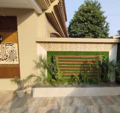 10 MARLA BRAND NEW HOUSE FOR SALE IN SECTOR C BAHRIA TOWN LAHORE 0
