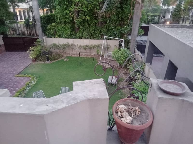 1 kanal 3 bedroom separate upper portion in cantt 6