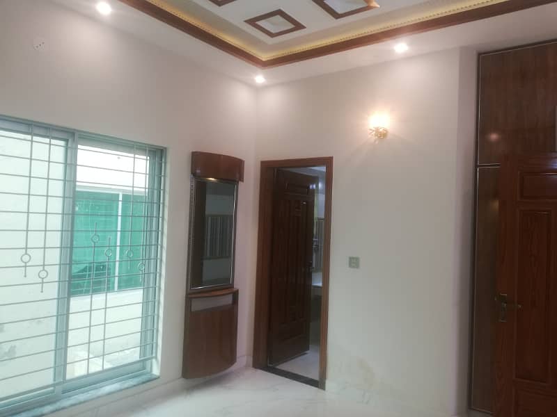 5 MARLA BRAND NEW HOUSE FOR SALE IN SECTOR D BAHRIA TOWN LAHORE 11