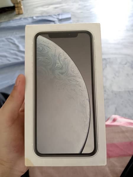 iphone xr 64 gb pta approved 6