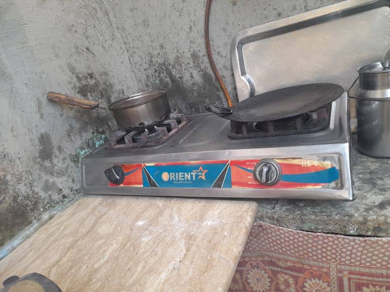 Orient ka auto stove ek theek hai ek khrb hai 4