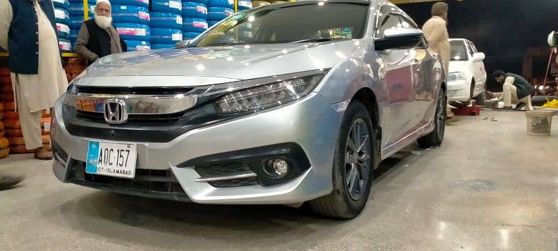Honda Civic Oriel 2020 4