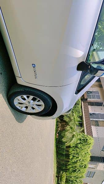 Nissan Note E Power  ( electric car ) 1