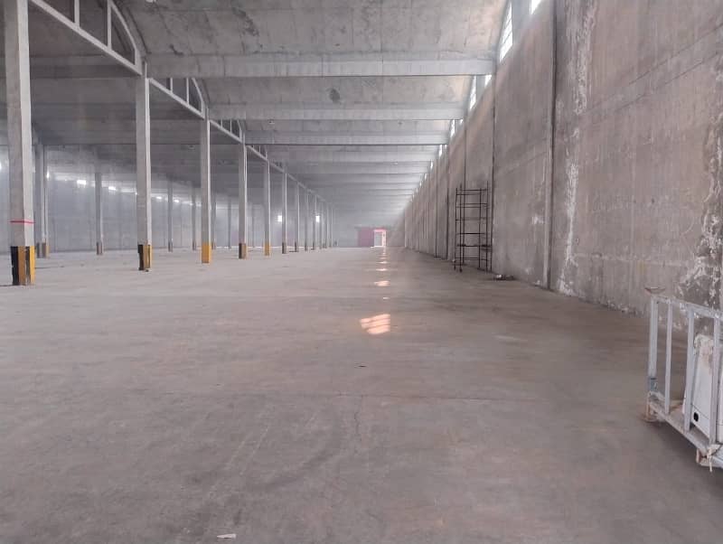 10 Kanal Warehouse Available For Rent 1