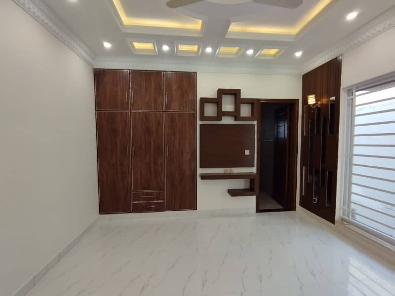 10 MARLA BRAND NEW LUXURY HOUSE FOR SALE IN SECTOR C BAHRIA TOWN LAHORE 11
