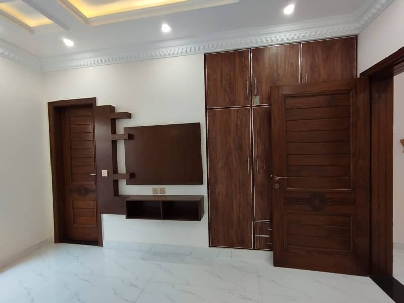 10 MARLA BRAND NEW LUXURY HOUSE FOR SALE IN SECTOR C BAHRIA TOWN LAHORE 12