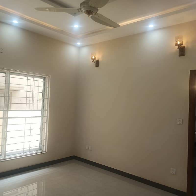 10 MARLA BRAND NEW HOUSE WITH BASEMENT FOR SALE IN OVERSEAS ENCLAVE BAHRIA TOWN LAHORE 7