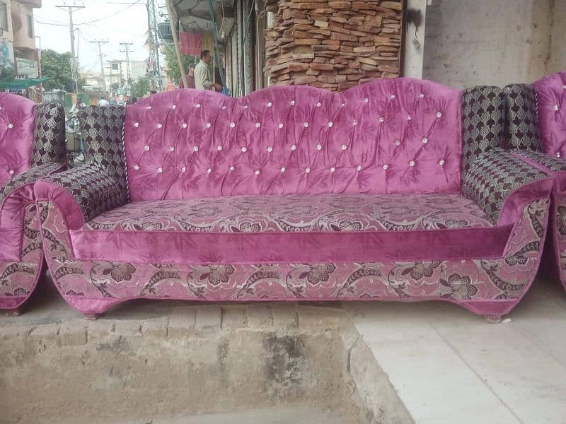 5 Seater sofa 1