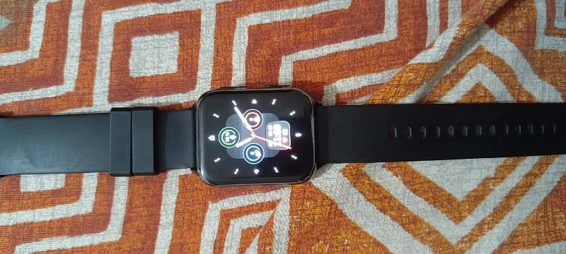 Smart Watch Yolo Supreme brand new condition 3