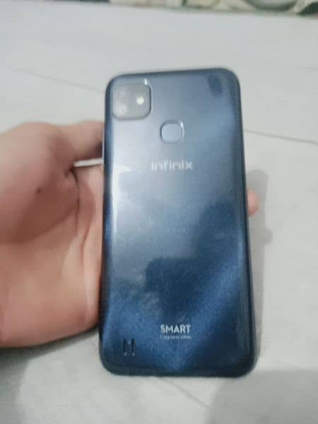 infinix smart hd with box and orignal charger 3