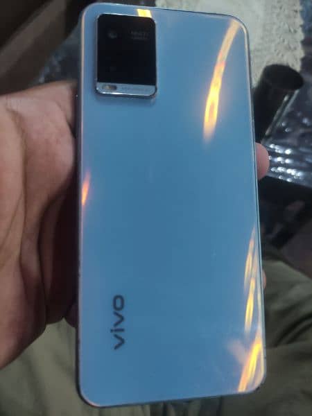 Vivo y21 Full box 4