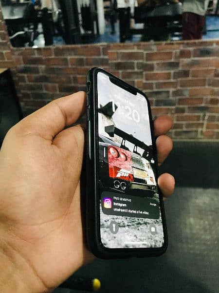 Iphone x 64gb officially pta approved 5