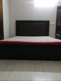 king Size Bed and side tables for sale