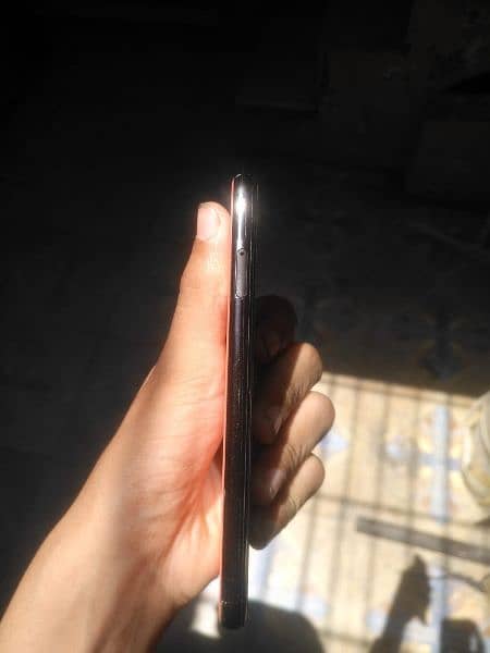 Google pixel 4 10/10 condition. all ok. pyk set. Whatsapp  03354742850 1