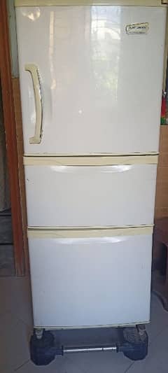 Refrigerator in an excellent condition 0