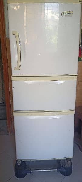 Refrigerator in an excellent condition 0