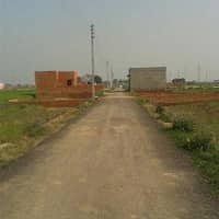 5 MARLA PLOT FOR SALE IN CENTRAL PARK LAHORE 0
