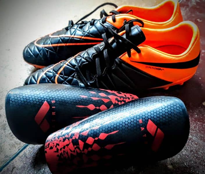 Football Shoes Nike (Turf Gripper) 0