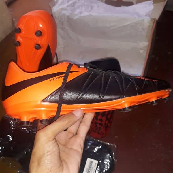 Football Shoes Nike (Turf Gripper) 5