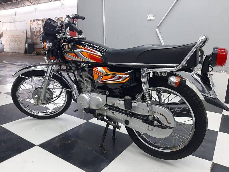 Honda 125cc Lush Condition 100% Genuine 3