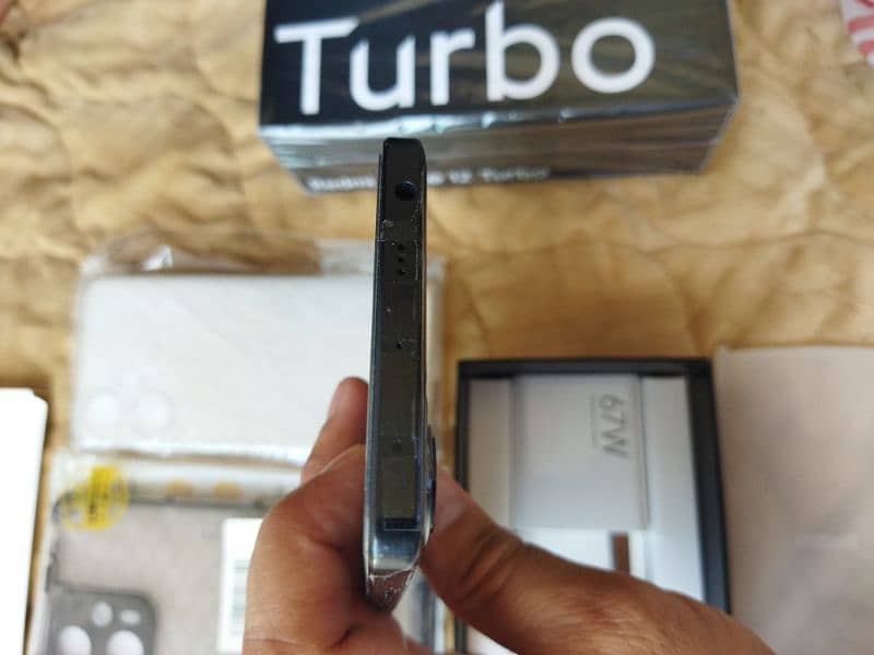 Poco F5/Turbo 12/ 256 GB/ PTA Approved 4