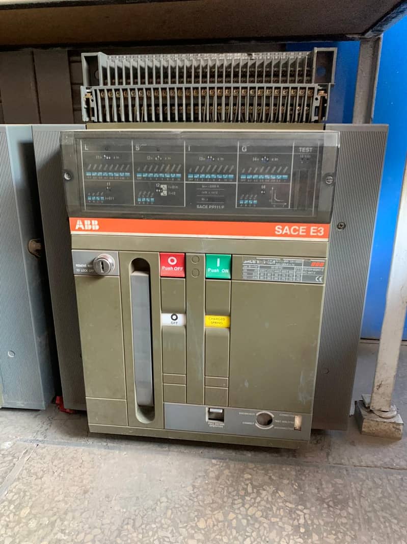 MCCB Terasaki 1250amp / Breaker / Factory Breaker / DC / MCCB /Solar 2