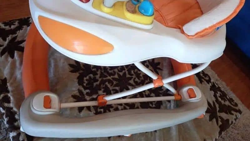 Baby Walker (2 in 1 Cradle + Walker) 2