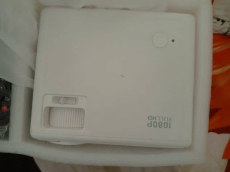 brand new portable projector 4