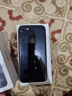 Iphone 7 32 gb waterpack PTA approved with box 10/10 0
