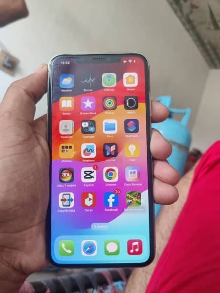 IPhone XS Max 1