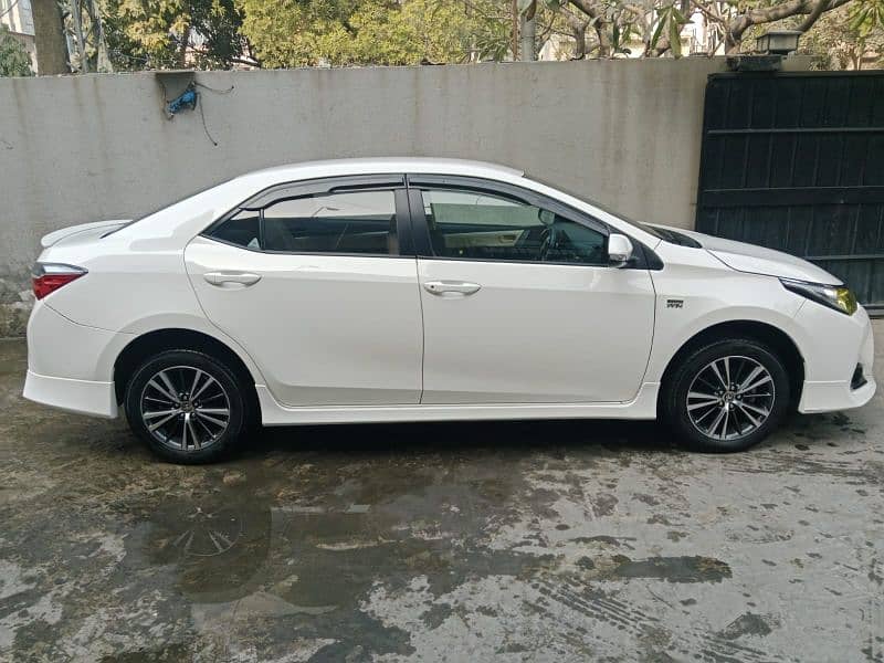 Toyota Corolla Altis 2022 0