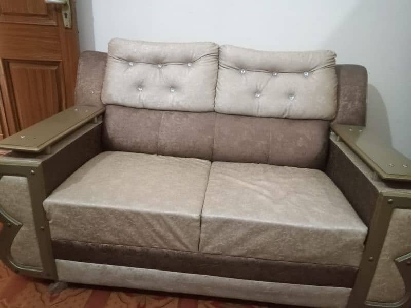 Sofa Set best condition 2