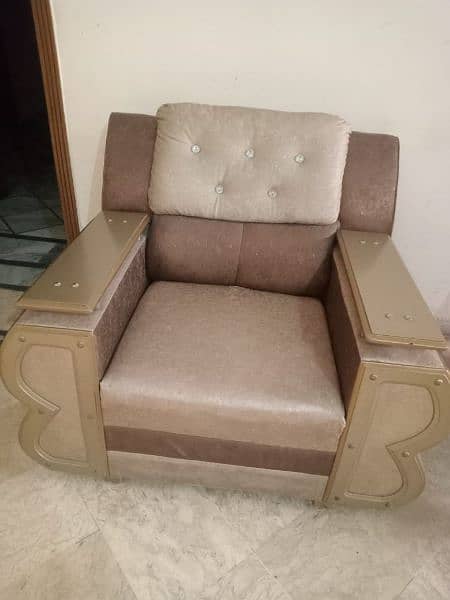 Sofa Set best condition 3