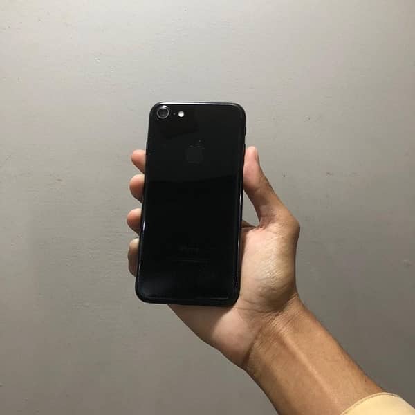 iPhone 7 128 gb approve black jet all ok battery 100 4