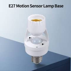 Smart motion sensor bulb holder