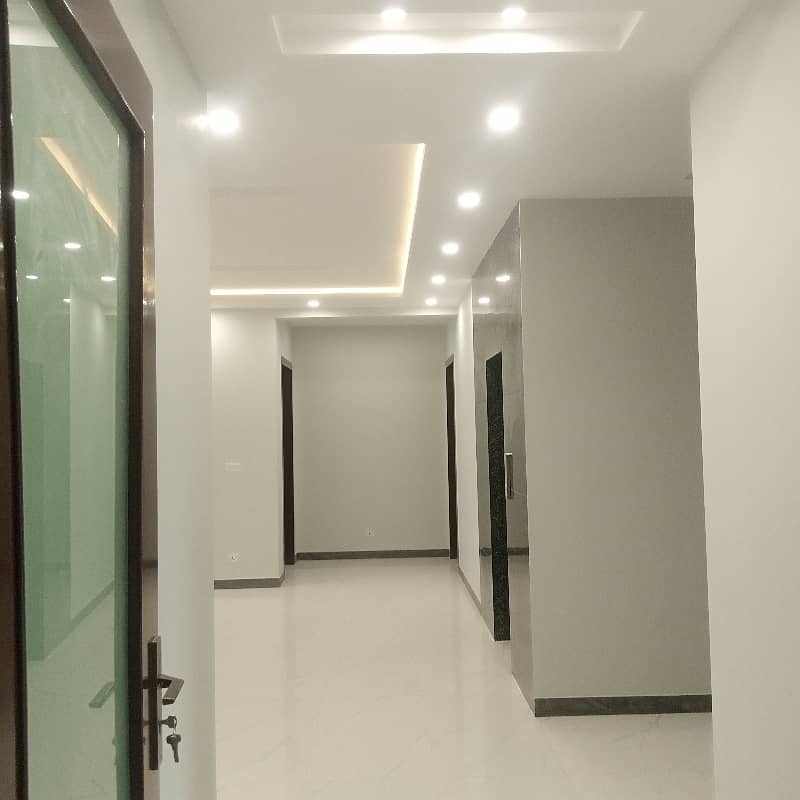 D-12 1 Kanal Upper Portion For Rent 0